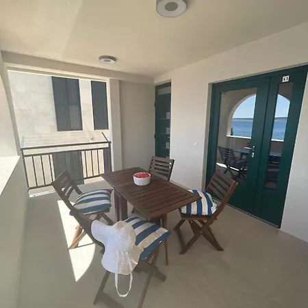 Apartmán Sea View By Vivi *