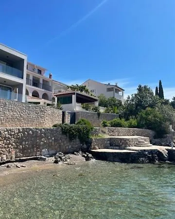 Sea View By Vivi Apartmán